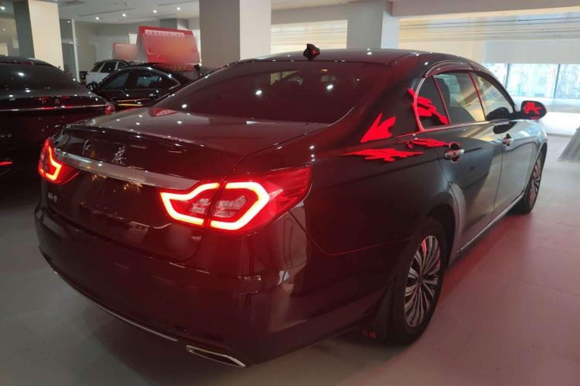 Used Hongqi H7 2018 2.0T Flagship Edition Rear Right 45 Deg