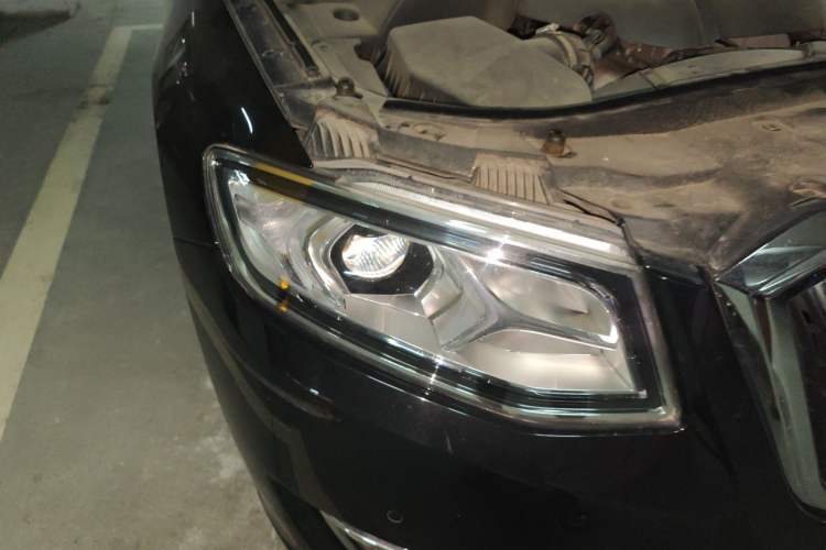 Used Hongqi H7  Right Front Headlight