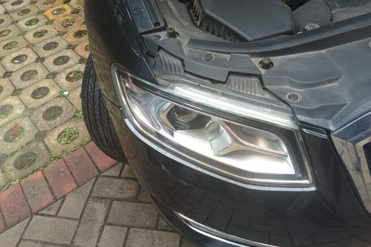 Used Hongqi H7 2018 2.0T Elite Edition Right Front Headlight