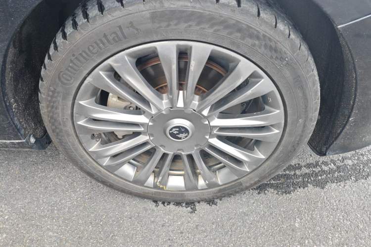 Used Hongqi H7 2018 2.0T 60th Anniversary Edition Right Front Wheel Hub