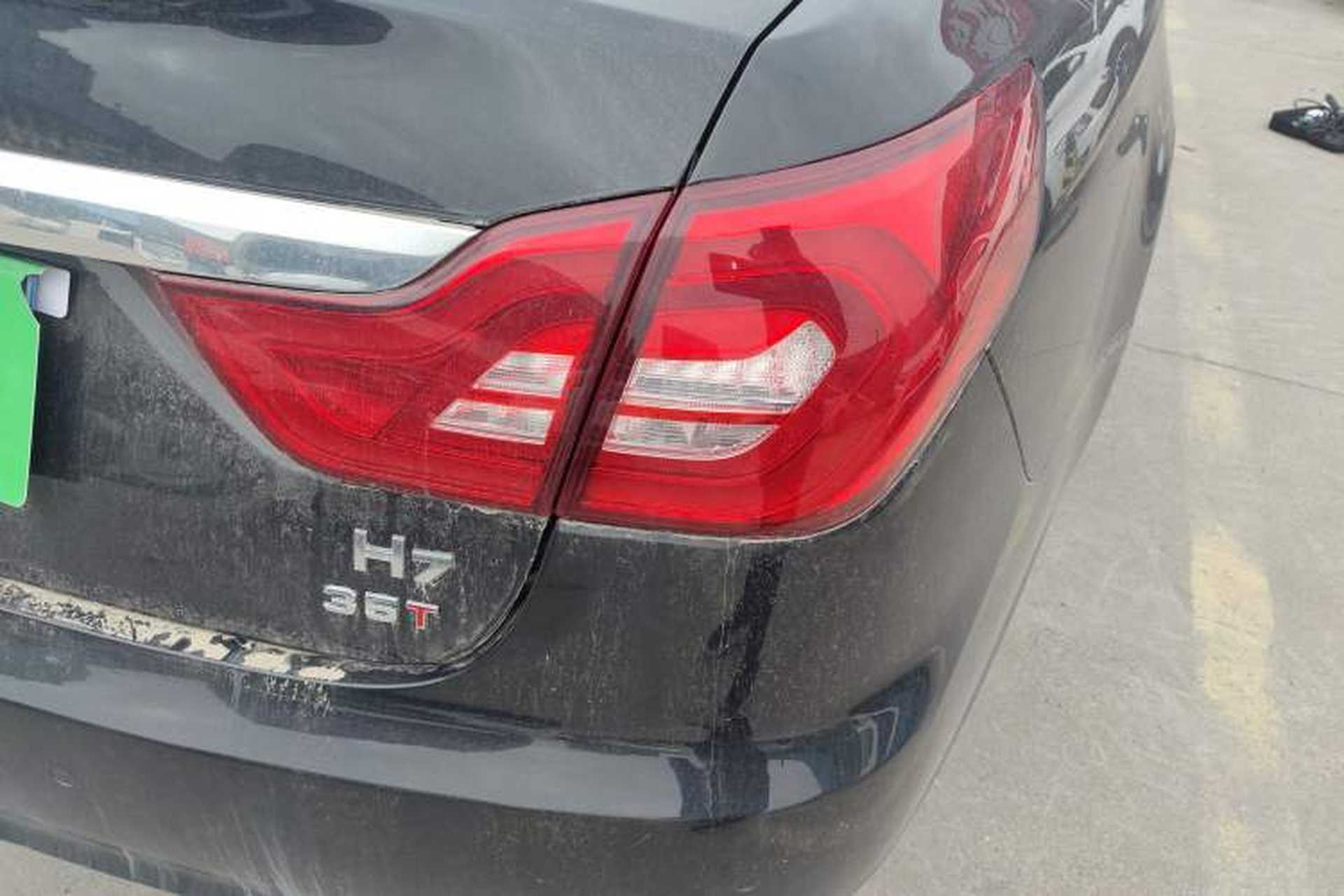 Used Hongqi H7 2018 2.0T Flagship Edition Right Rear Taillight