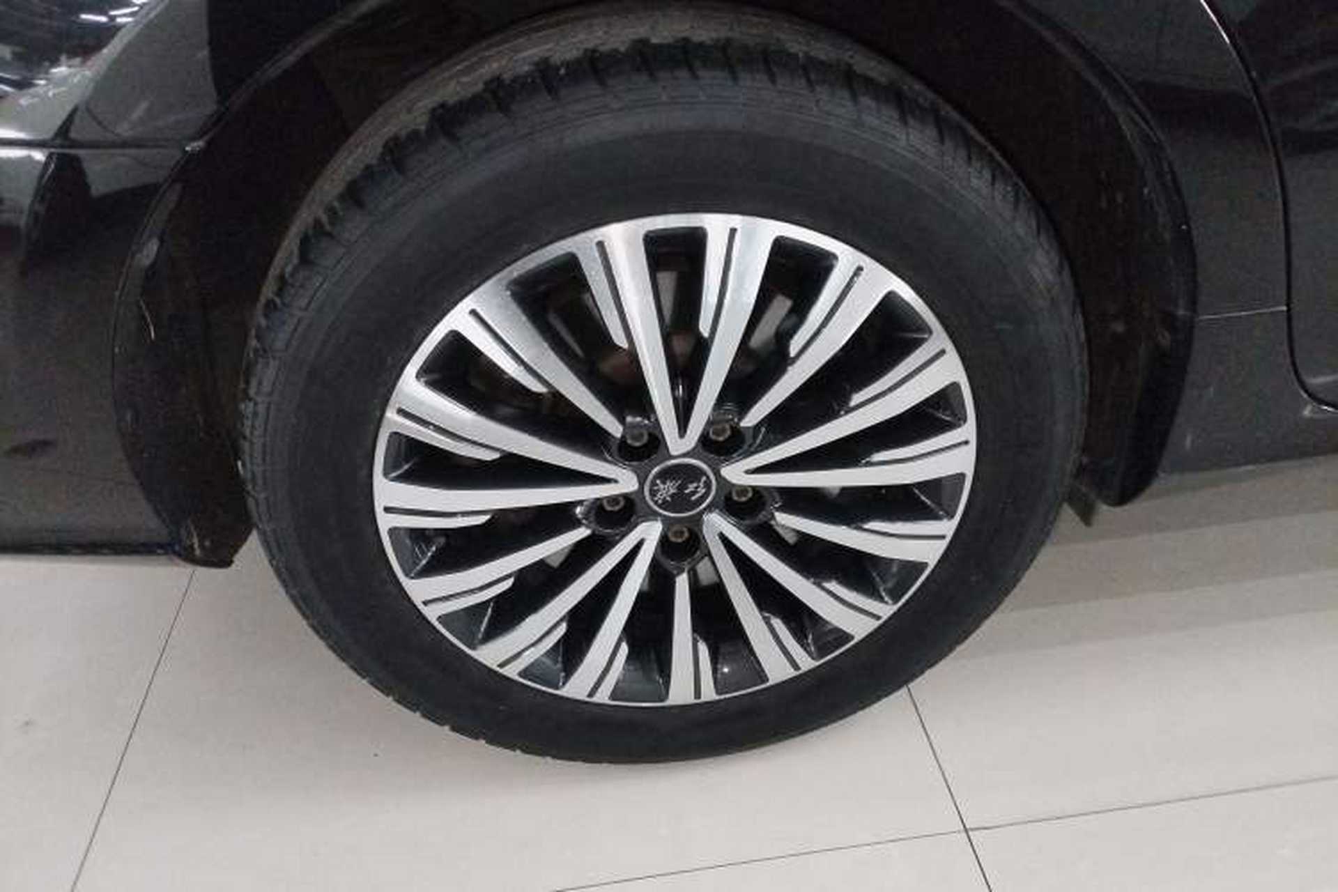 Used Hongqi H7 2018 2.0T Elite Edition Right Rear Wheel Hub