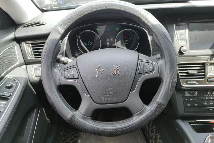 Used Hongqi H7 2018 1.8T Comfort Edition Steering Wheel