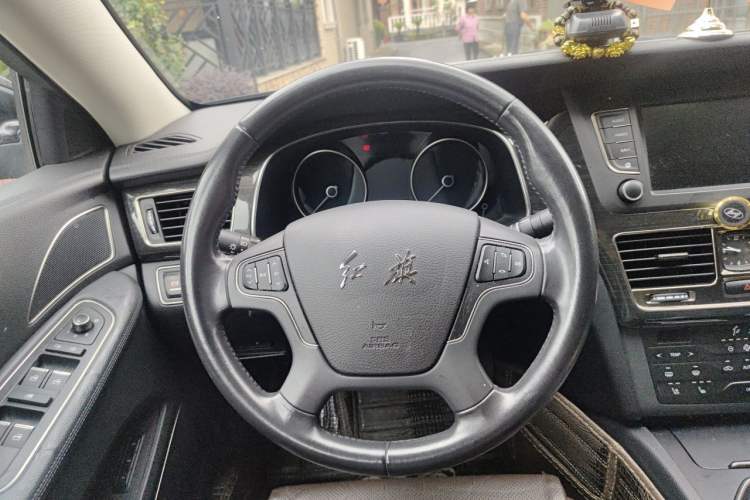 Used Hongqi H7 2018 2.0T Elite Edition Steering Wheel