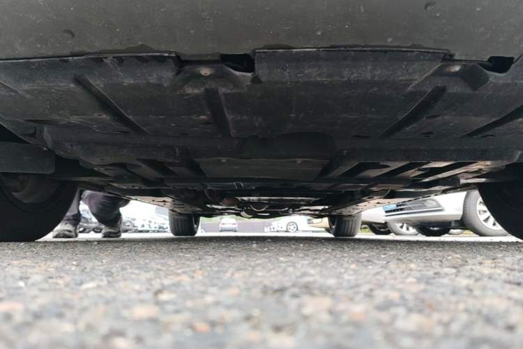 Used Hongqi H7 2018 2.0T Flagship Edition Chassis Front