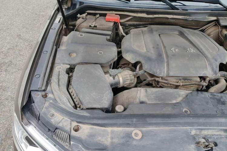 Used Hongqi H7 2018 2.0T Flagship Edition Engine Bay Right