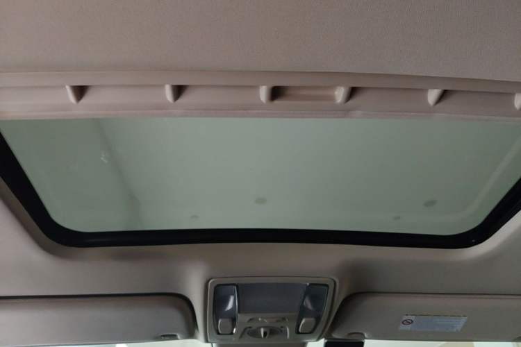 Used Hongqi H7 2018 2.0T Flagship Edition Headliner