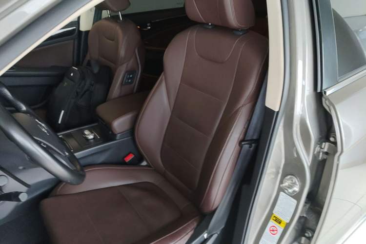 Used Hongqi H7 2018 2.0T Flagship Edition Left Front Seat