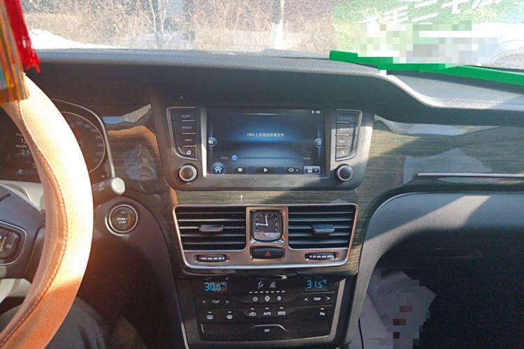 Used Hongqi H7 2019 1.8T Comfort Edition Audio And AC Panel