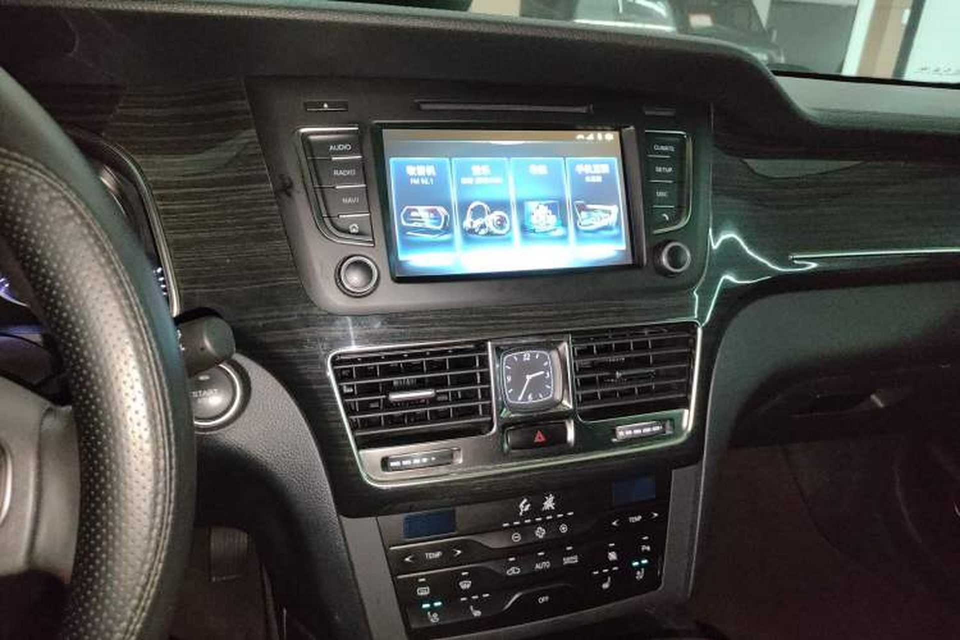Used Hongqi H7 2019 3.0L Prestige Edition Audio And AC Panel