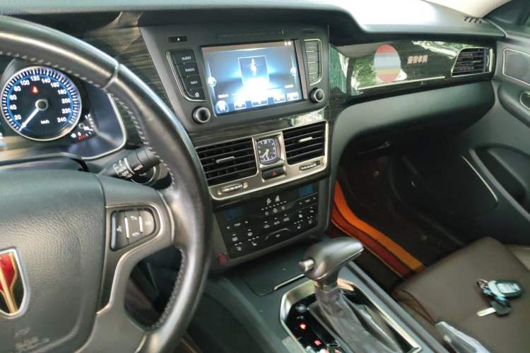 Used Hongqi H7 2019 3.0L Prestige Edition Audio And AC Panel