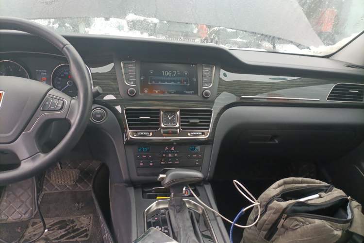 Used Hongqi H7 2019 1.8T Comfort Edition Audio And AC Panel
