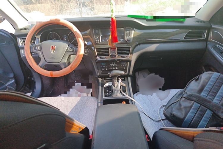 Used Hongqi H7 2019 1.8T Comfort Edition Center Console