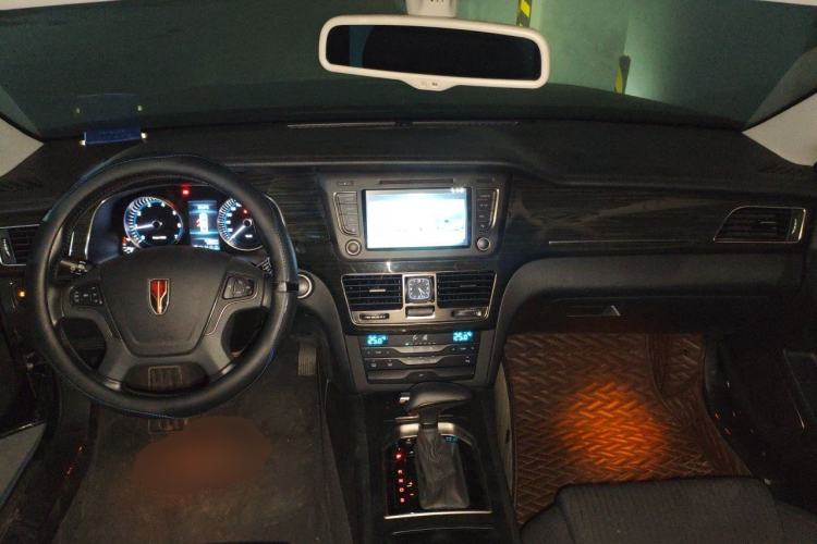 Used Hongqi H7 2019 1.8T Comfort Edition Center Console
