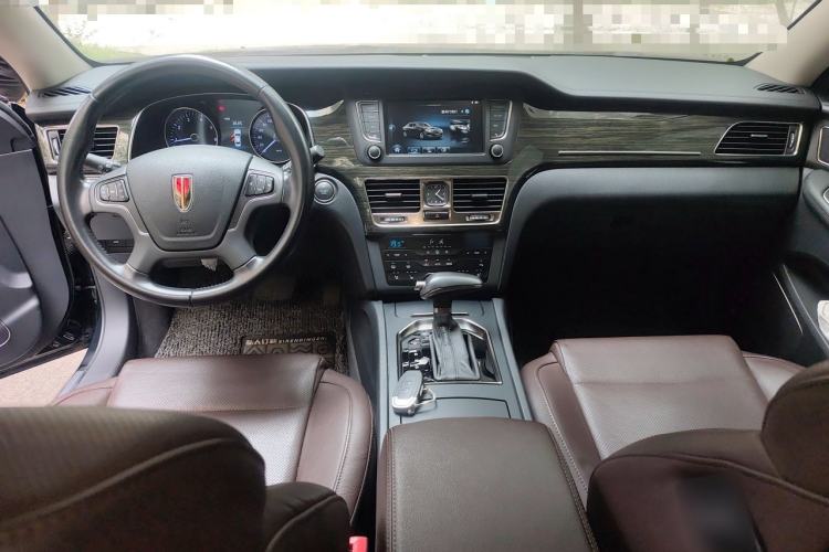 Used Hongqi H7 2019 2.0T Flagship Edition Center Console