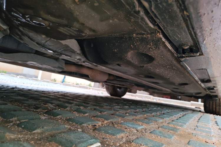 Used Hongqi H7 2019 2.0T Flagship Edition Chassis Front Left