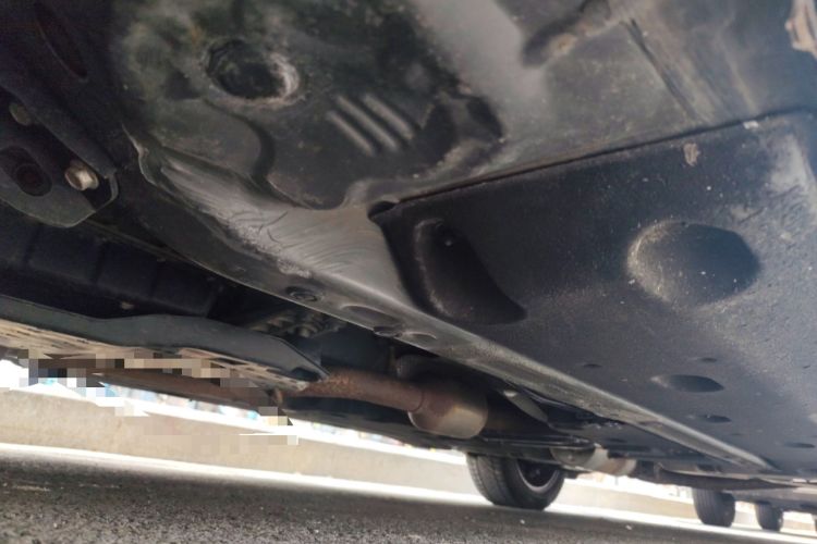 Used Hongqi H7 2019 2.0T Flagship Edition Chassis Front Left