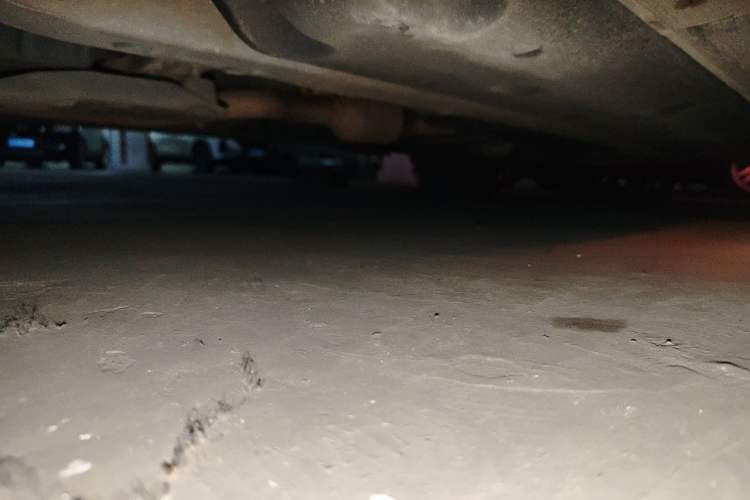 Used Hongqi H7 2019 2.0T Flagship Edition Chassis Front Left