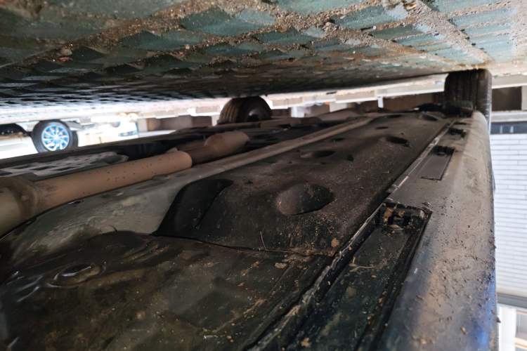 Used Hongqi H7 2019 2.0T Flagship Edition Chassis Front Right