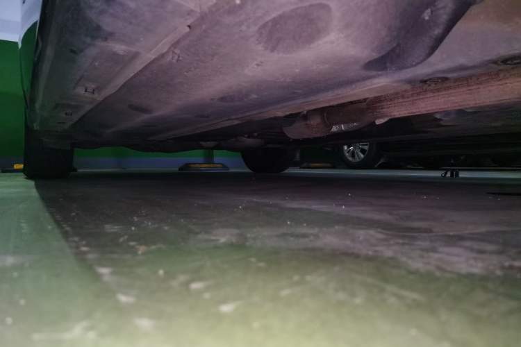 Used Hongqi H7 2019 1.8T Comfort Edition Chassis Front Right