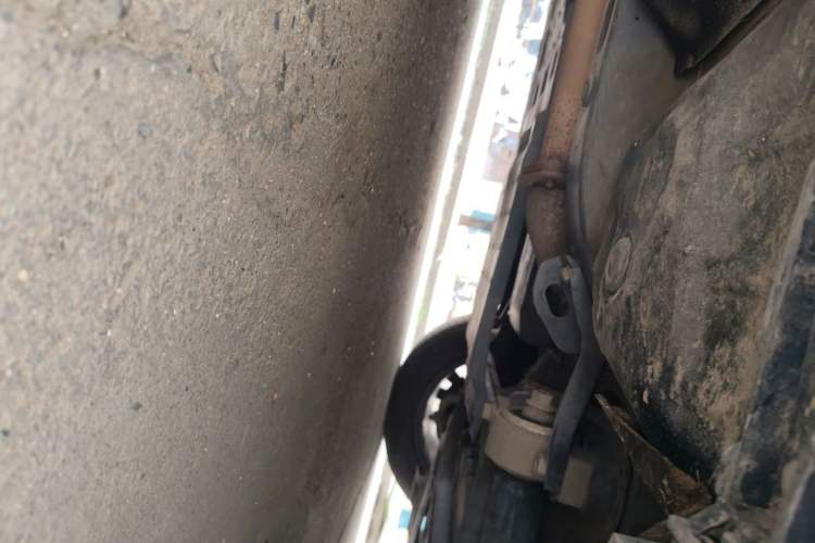 Used Hongqi H7 2019 1.8T Comfort Edition Chassis Front Right