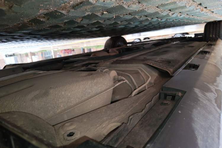 Used Hongqi H7 2019 2.0T Flagship Edition Chassis Rear Left