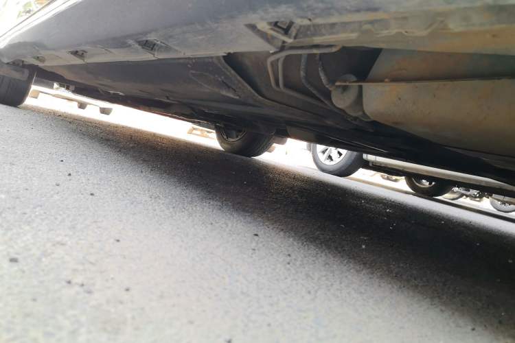 Used Hongqi H7 2019 2.0T Flagship Edition Chassis Rear Left