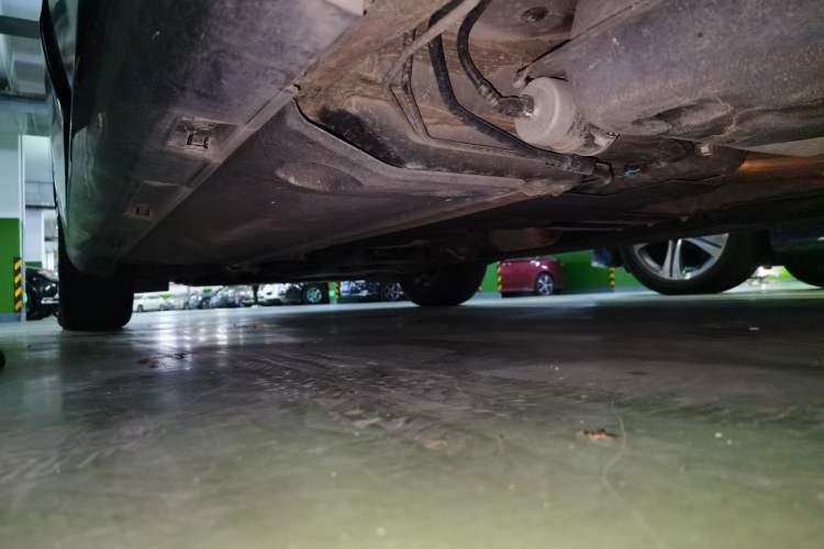 Used Hongqi H7 2019 1.8T Comfort Edition Chassis Rear Left