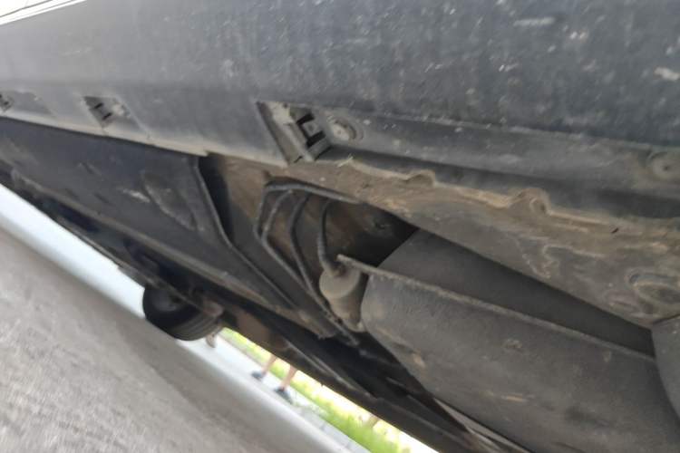Used Hongqi H7 2019 1.8T Comfort Edition Chassis Rear Left
