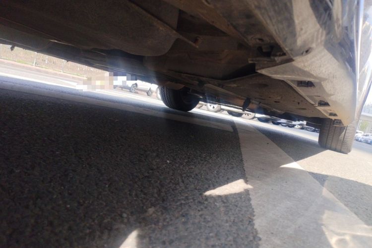 Used Hongqi H7 2019 1.8T Comfort Edition Chassis Rear Right
