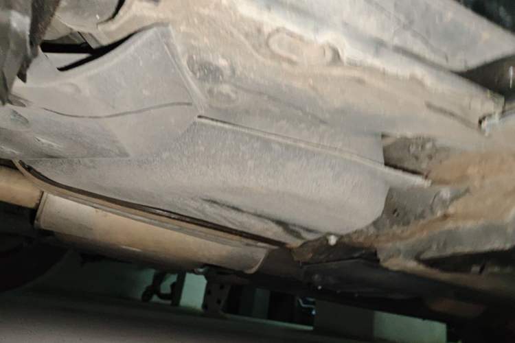 Used Hongqi H7 2019 1.8T Comfort Edition Chassis Rear Right