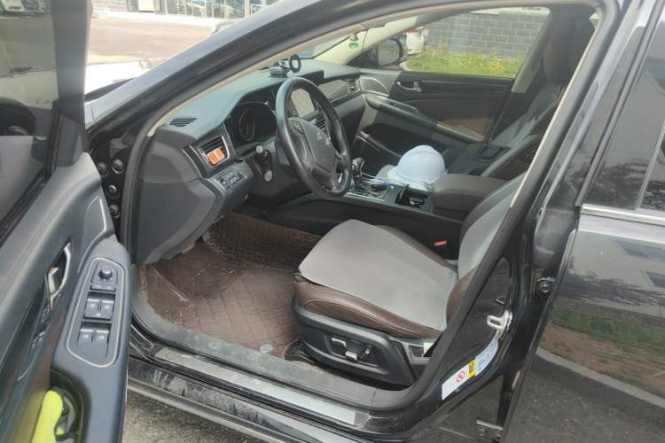 Used Hongqi H7  Driver Seat