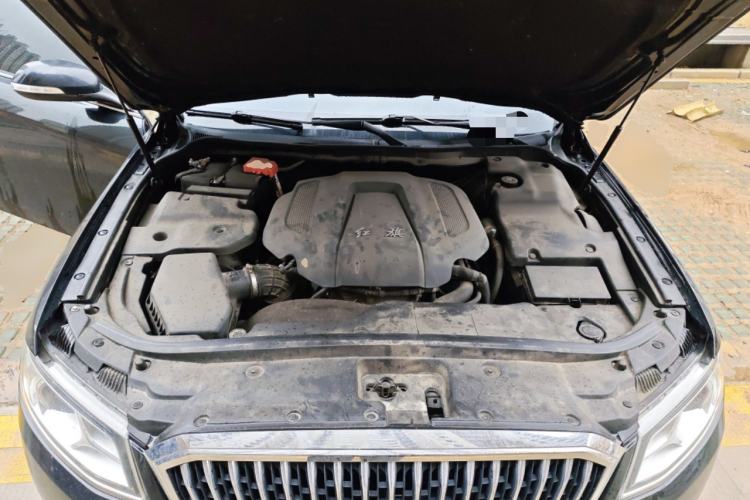 Used Hongqi H7 2019 2.0T Flagship Edition Engine Bay