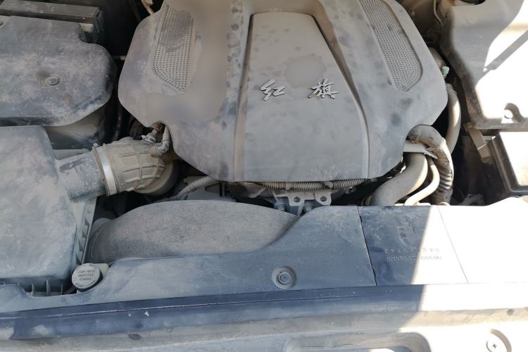 Used Hongqi H7 2019 2.0T Flagship Edition Engine Bay