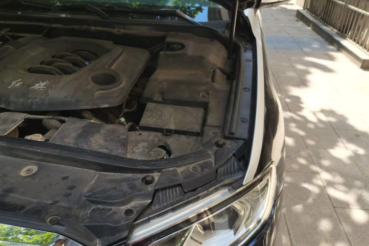 Used Hongqi H7 2019 3.0L Prestige Edition Engine Bay Left