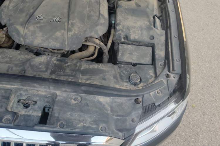Used Hongqi H7 2019 1.8T Comfort Edition Engine Bay Left