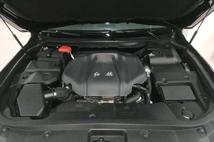 Used Hongqi H7 2019 2.0T Elite Edition Engine Bay