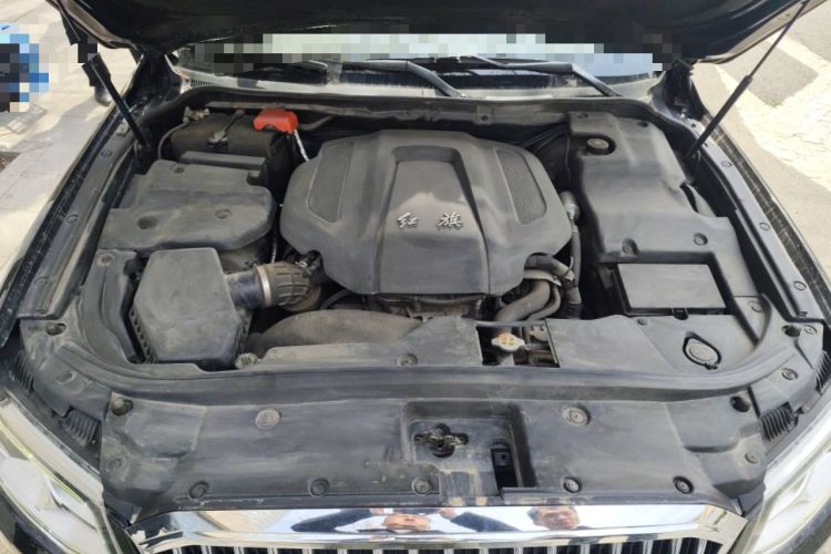 Used Hongqi H7 2019 2.0T Flagship Edition Engine Bay
