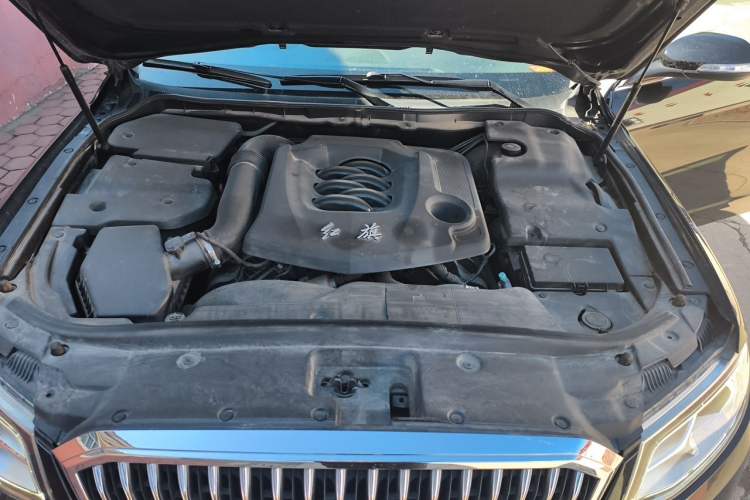 Used Hongqi H7 2019 3.0L Prestige Edition Engine Bay