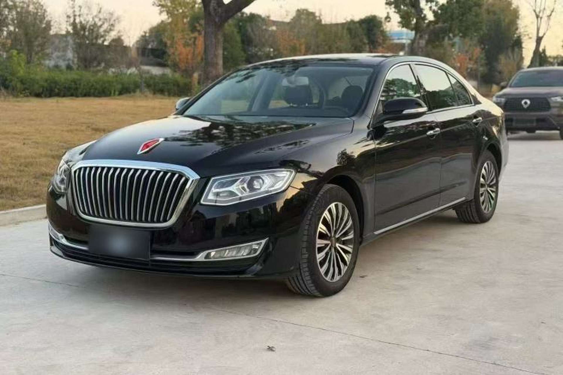 Used Hongqi H7 2019 1.8T Comfort Edition Front Left 45 Deg