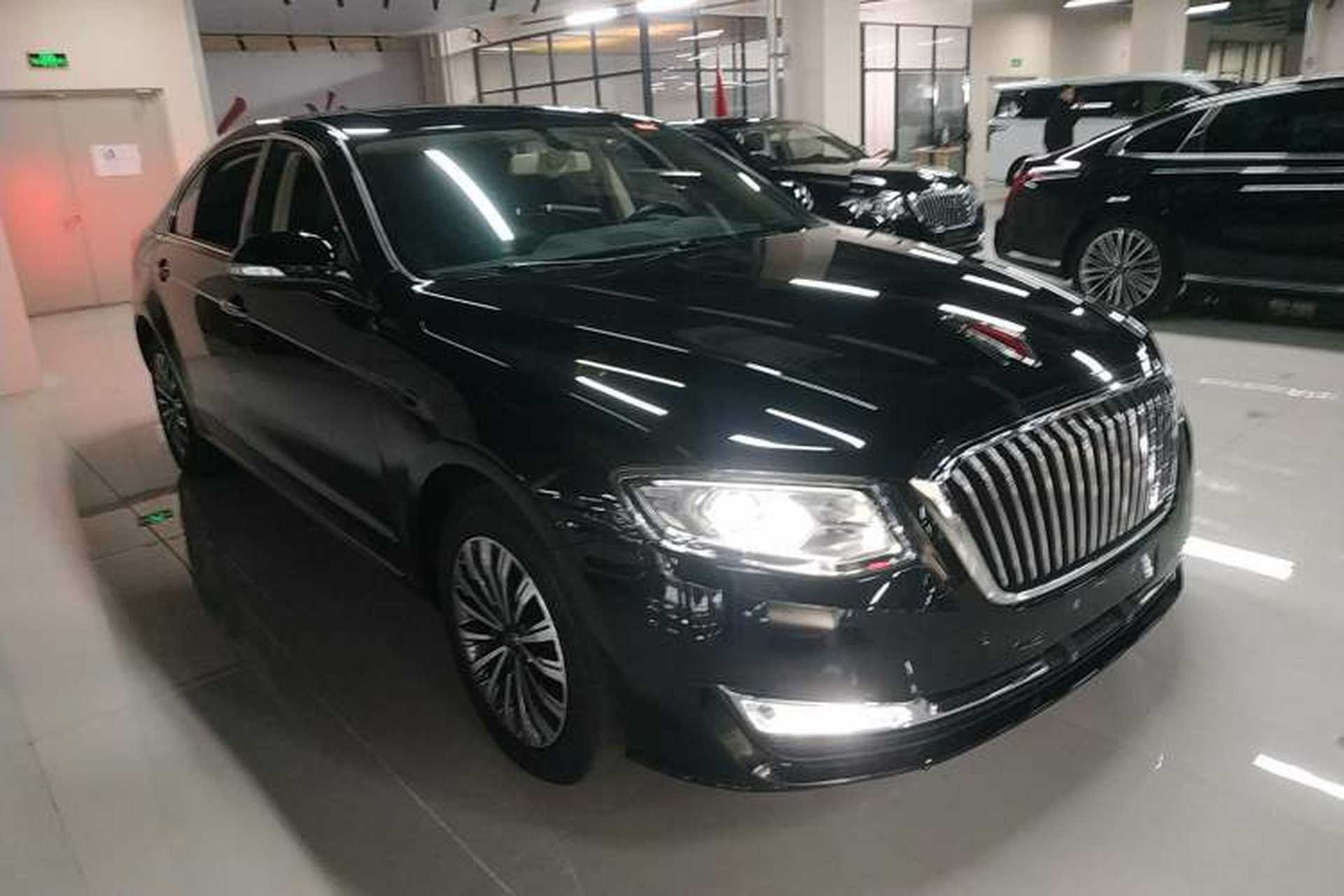 Used Hongqi H7 2019 2.0T Elite Edition Front Right 45 Deg