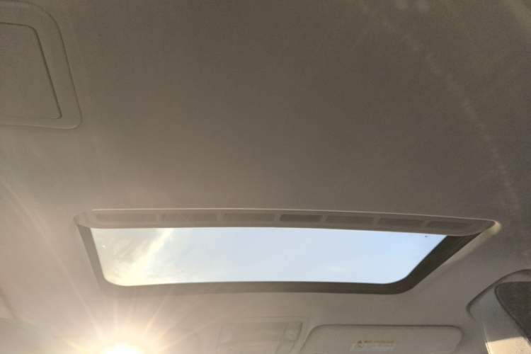 Used Hongqi H7 2019 2.0T Flagship Edition Headliner