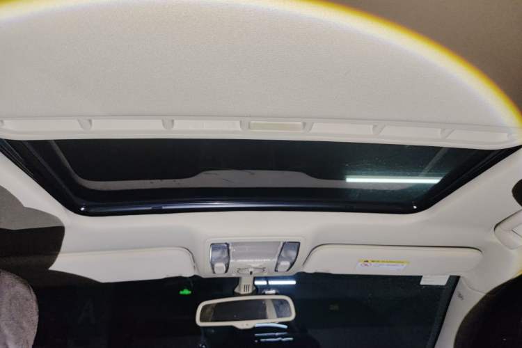 Used Hongqi H7 2019 2.0T Elite Edition Headliner