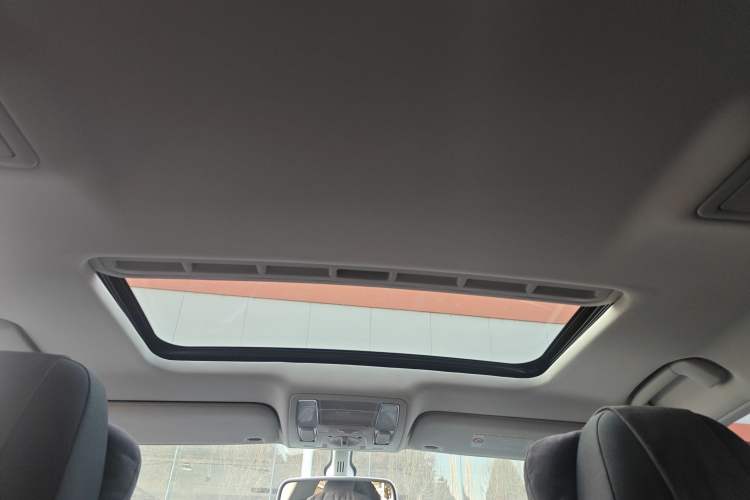 Used Hongqi H7 2019 1.8T Comfort Edition Headliner