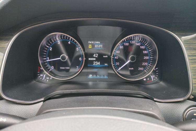 Used Hongqi H7 2019 1.8T Comfort Edition Instrument Cluster