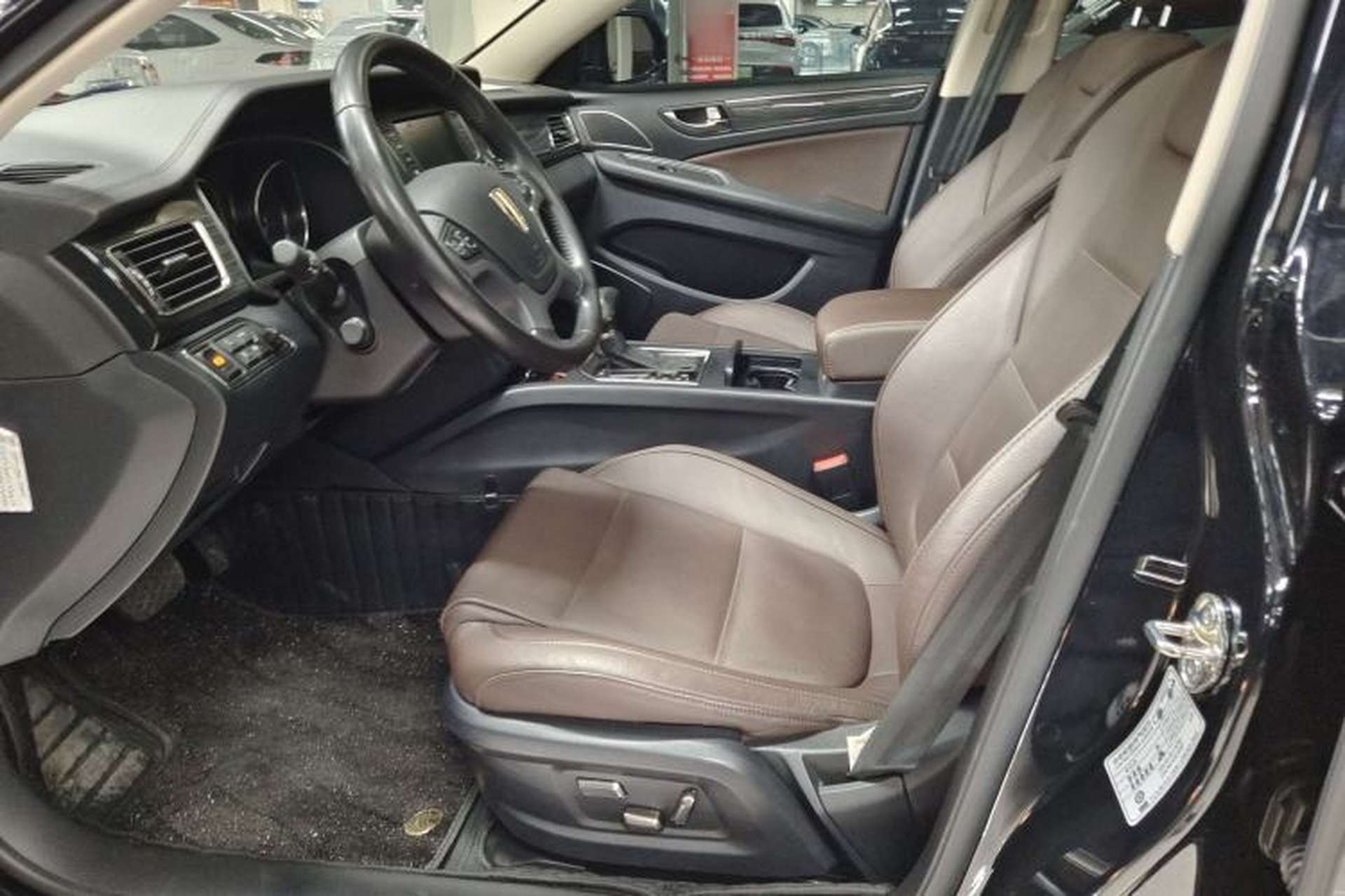 Used Hongqi H7 2019 2.0T Elite Edition Interior 10