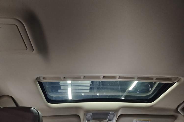 Used Hongqi H7 2019 2.0T Elite Edition Interior 11