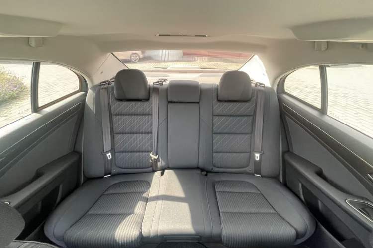 Used Hongqi H7 2019 1.8T Comfort Edition Interior 11