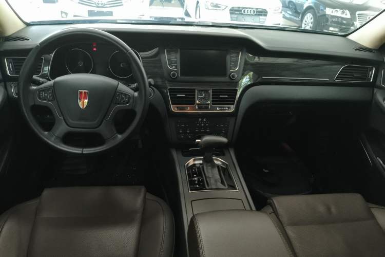 Used Hongqi H7 2019 2.0T Elite Edition Interior 2