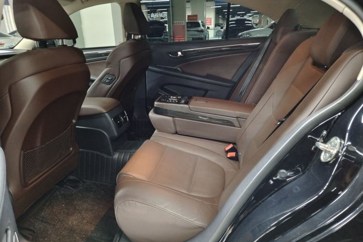 Used Hongqi H7 2019 2.0T Elite Edition Interior 5